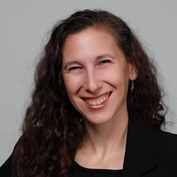 2022 headshot-1